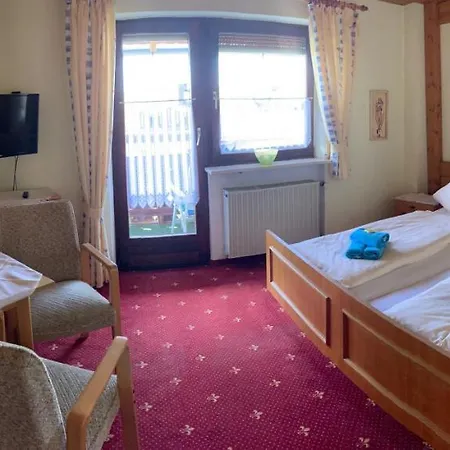 Erna Guest house